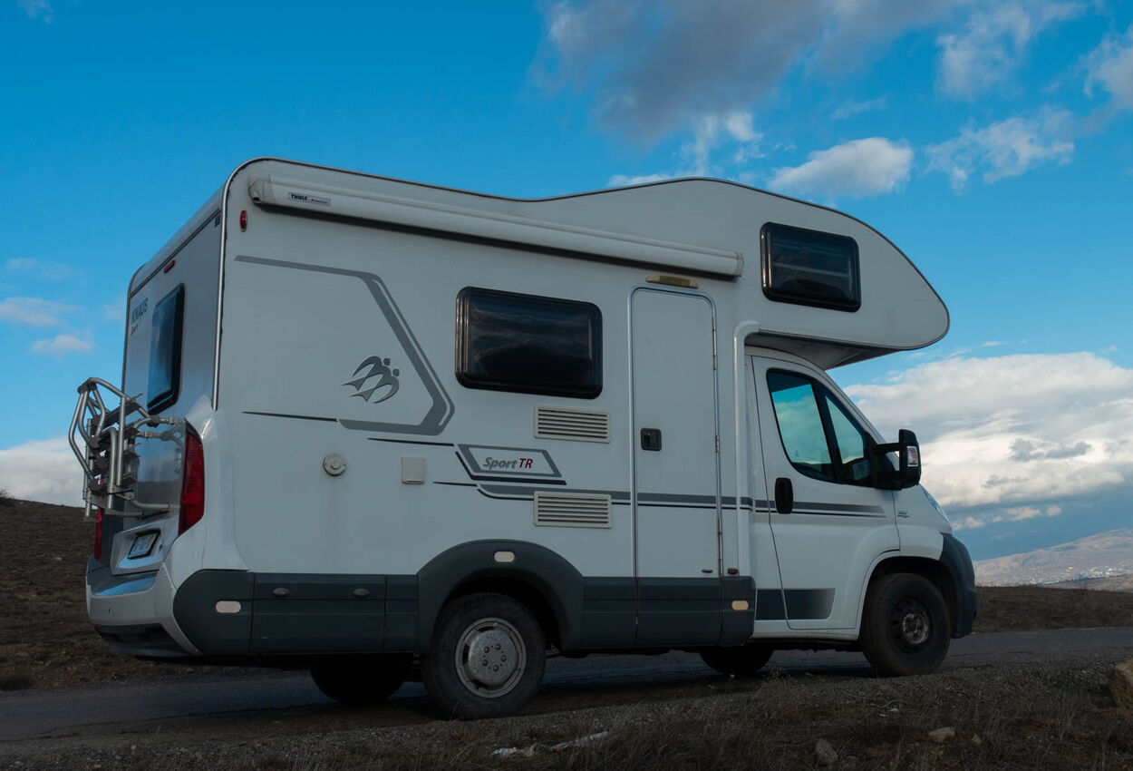 Wohnmobil "Mr. Sporty" - Wohnmobil mieten Georgien
